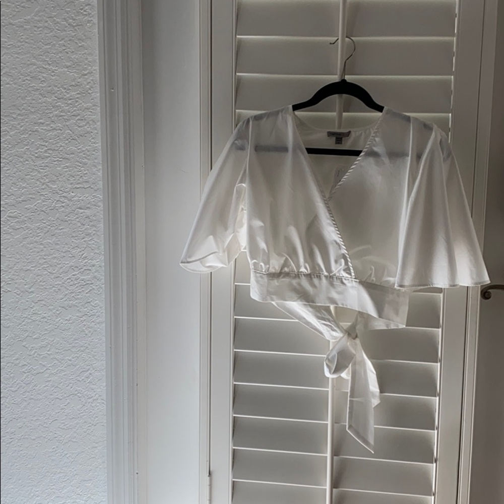 Casting M crop white shirt
